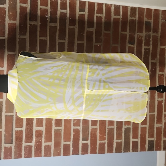 Lane Bryant sheer blouse, size 18 - Picture 4 of 9